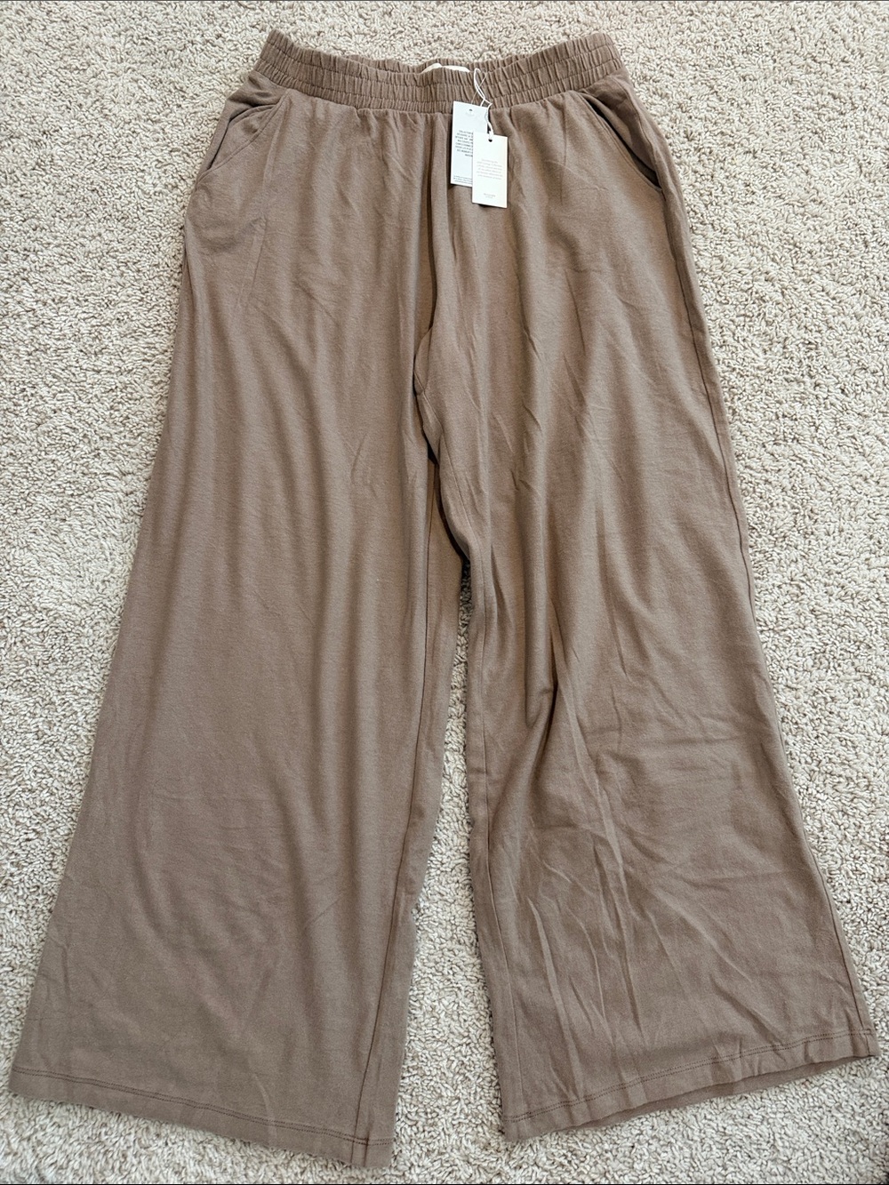 Abercrombie & Fitch Taupe Wide Leg Knit Pants - Picture 2 of 6